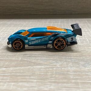 Made in Indonesia, super blitz hot wheels car 2013, Mattel